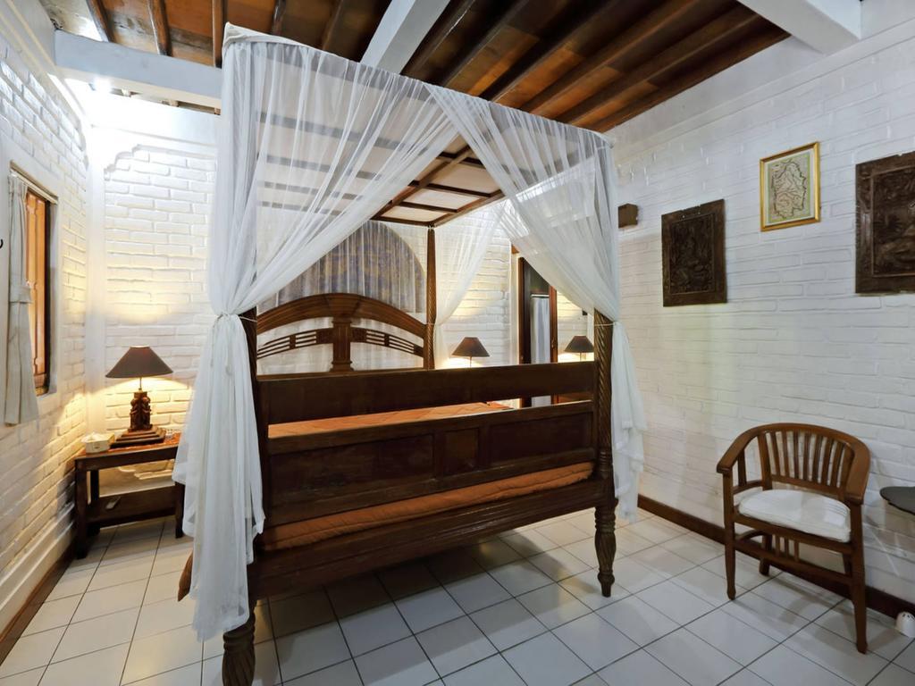 Villa Riddi Семиняк Екстериор снимка