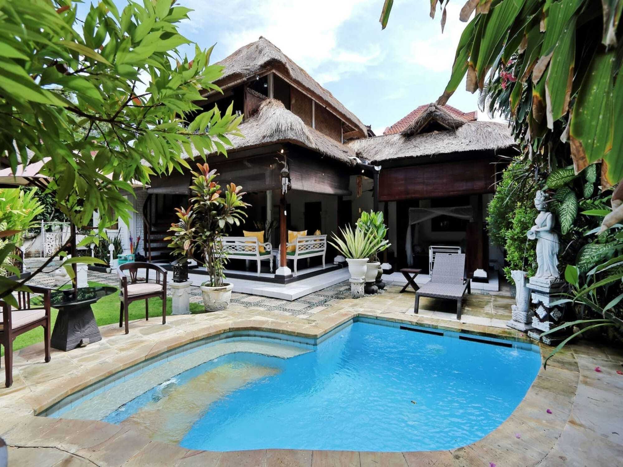 Villa Riddi Семиняк Екстериор снимка